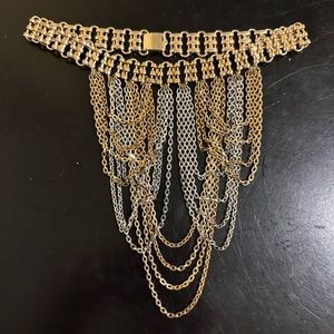Costume jewelry necklace